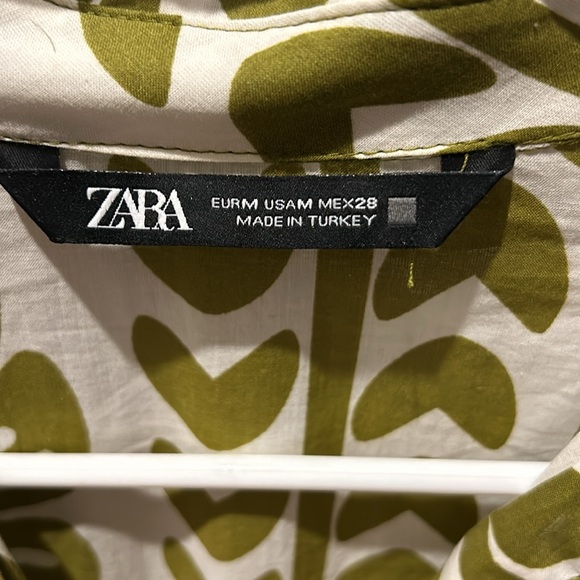 ZARA size medium green and white belted print button up dress - Picture 4 of 6